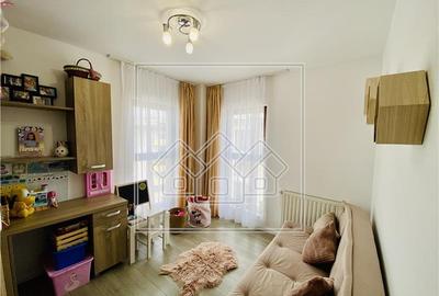 Apartament cu 3 camere semidecomandat în Exterior Sud - 9