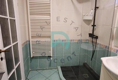 Casă individuală cu 5 camere cu Canalizare în Tractorul - 22
