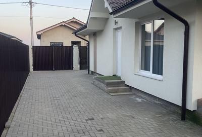 Casă individuală cu 2 camere cu Canalizare în Cihei - 5