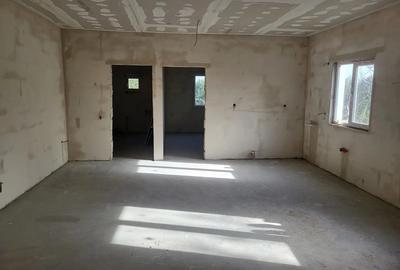 Lumina - Casa la sol 60mp 70000Euro - 8