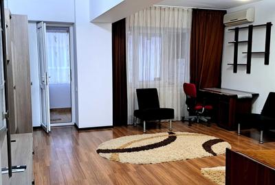 Apartament decomandat în Central - 5