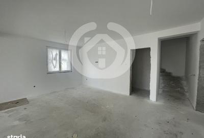 Casă cu 4 camere cu Canalizare în Central - 4
