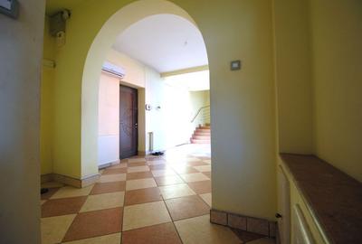 Casa cu o arhitectura deosebita si teren generos in zona Mehala - 6