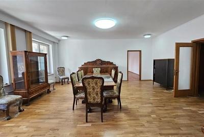 Inchiriere birou langa Herastrau/Arcul de Triumf - parter de la 270 mp - 2