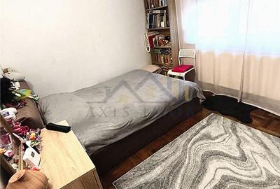 Apartament cu 3 camere semidecomandat în Micro 3 - 9