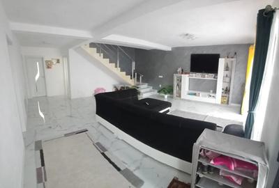 Casă cu Teren 502 Mp în Narciselor - 4