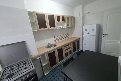 Inchiriez apartament central 2 camere - 8
