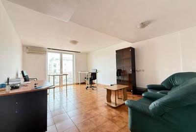 Apartament cu 3 camere în Romană