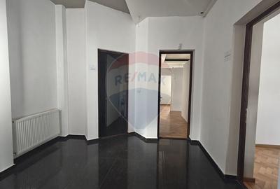Spatiu de birouri, de 140 mp, ultracentral, de inchiriat - 6