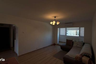 Apartament cu 3 camere în Decebal - 2