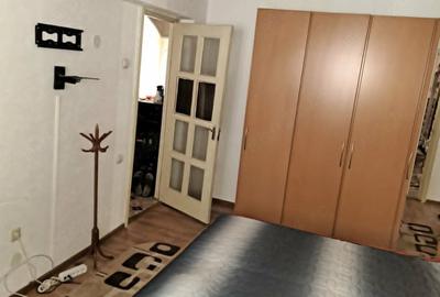 Apartament cu 4 camere decomandat în Coman - 5