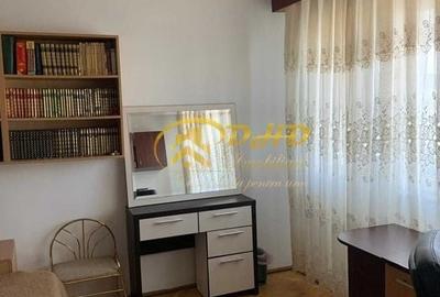 Apartament cu 3 camere în Podu Roș - 2