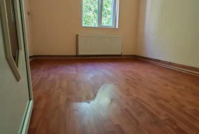 Apartament cu 2 camere semidecomandat în Central - 2