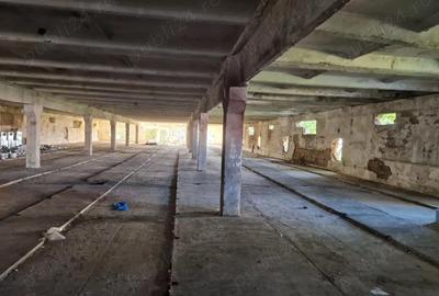 Spațiu comercial, de 2,100 mp, în Centura - 4