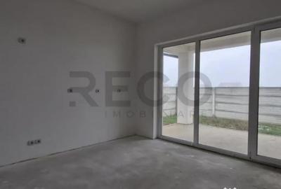 Casă cu 2 camere cu Teren 250 Mp în Nojorid - 11
