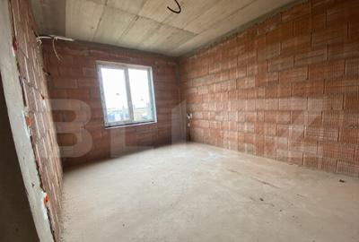 Casă cu 3 camere cu Teren 320 Mp în Urseni - 3