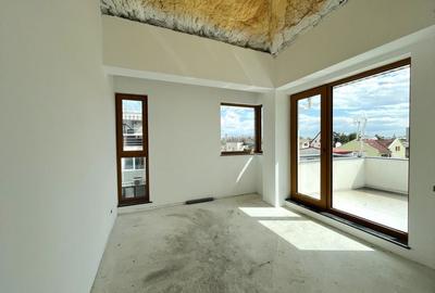 4 CAMERE || SPATIOS || LUMINOS || TERASA 50 MP || DOMENII - 9
