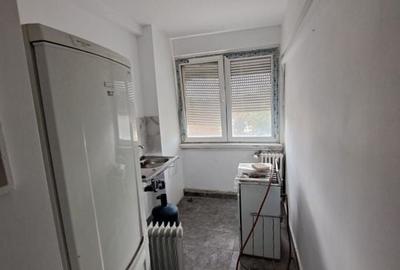 Apartament de inchiriat nemobilat central - 2