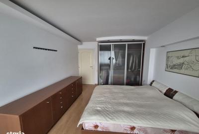 Apartament cu 3 camere, mobilat în Central - 16