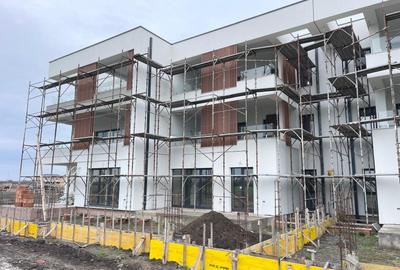 Comision 0 - Dezvoltator 4 cam curte proprie - 155000eur TVA si parcare inclusa - 11