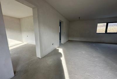 Casă individuală cu 3 camere cu Teren 450 Mp în Ampoița - 5