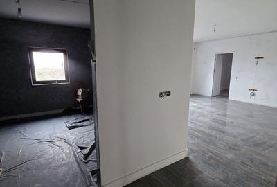 Casă cu 4 camere decomandat cu Teren 1700 Mp în Școlilor - 19