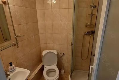 Spațiu comercial, de 60 mp, în Central - 1