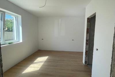 Apartament cu 3 camere în Central - 5