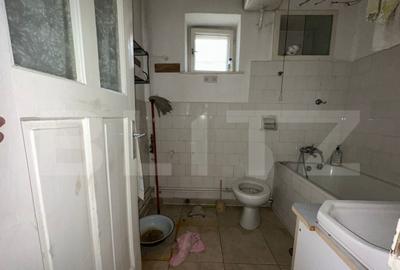 Casă cu 7 camere cu Teren 278 Mp în Cetate - 5