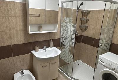 Garsonieră decomandată în Apărătorii Patriei - 2