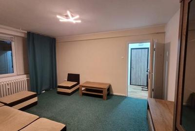 Apartament cuminte si linistit - 1