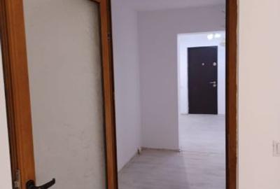 Persoanã fizicã vand apartament 4 camere decomandat - 2