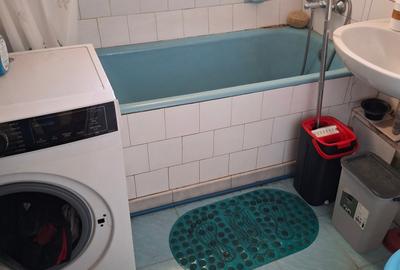 Apartament cu 2 camere semidecomandat în 1 Decembrie 1918 - 12