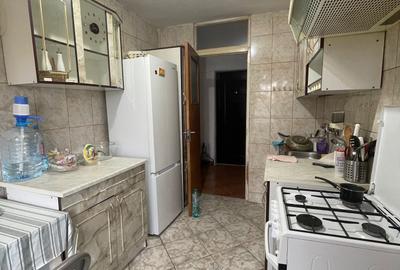 Mall Vitan, Branduselor, Zizin - 7