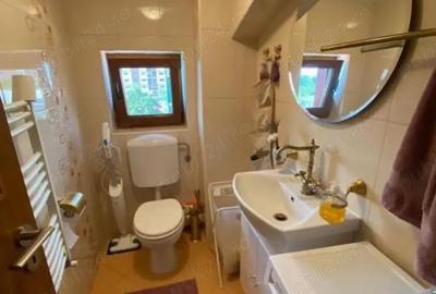 Apartament cu 3 camere decomandat în Rahova - 2