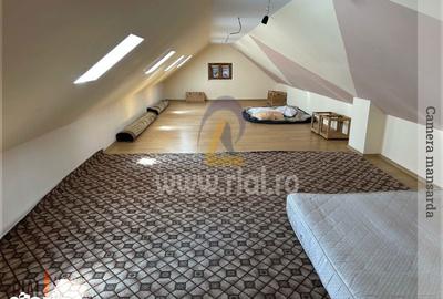 Casă cu 8 camere cu Teren 1110 Mp în Central - 10