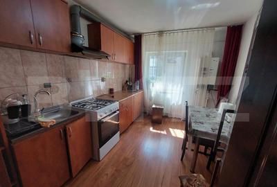 Apartament cu 3 camere,la parter, craiovita noua - 8