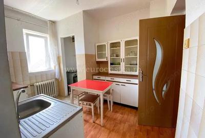 Apartament 3 camere Central, Mangalia | La doar 500 m de plaja Apartament 3 camere Central, Mangalia | La doar 500 m de plaja - 2