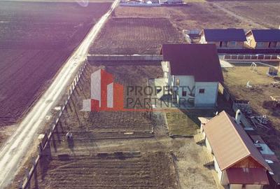 Casa cu teren 1500 mp in Harman - 26