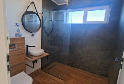 Casă cu 4 camere cu Teren 100 Mp în Chitila