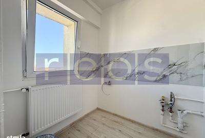 Garsonieră în Titan