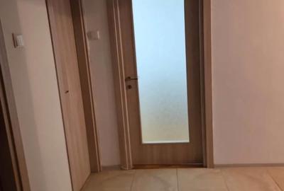Spațiu comercial, de 16 mp, în Drumul Taberei - 4