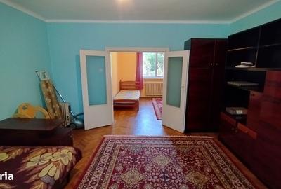 Casă cu 3 camere cu Teren 250 Mp în Centura - 2