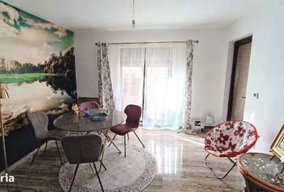 Casă cu 8 camere cu Garaj în Frumușani - 14