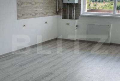Apartament cu 2 camere semidecomandat în Sânpetru