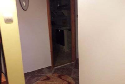 Apartament 3 camere de vanzare - 2