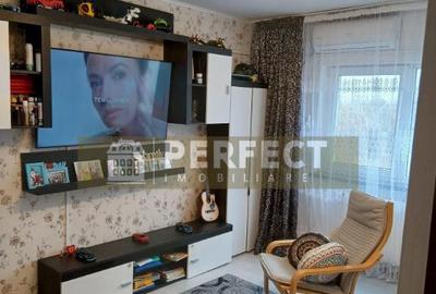 Ap.2 camere DECOMANDAT DEMOCRATIEI 69000 euro - 1