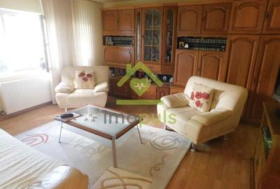 Renovat complet. Spatios. 2 bai.? - 1