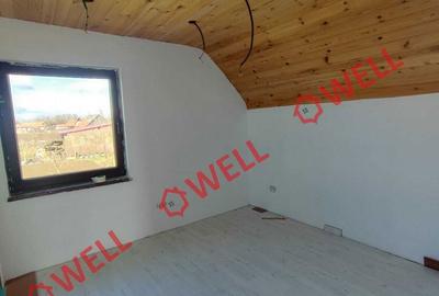 Casă cu 4 camere cu Teren 1122 Mp în Ozun - 1