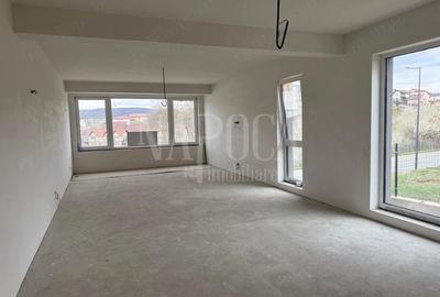 Duplex cu 4 camere cu Canalizare în Dâmbul Rotund - 8
